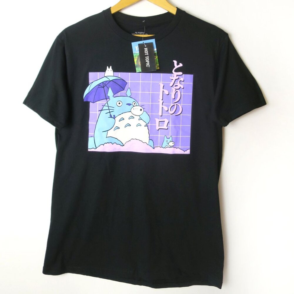 Hot Topic x My Neighbor Totoro Graphic Tee Size M